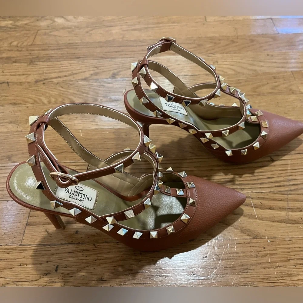 Rockstud Heels - Size 38 - Picture 4 of 10